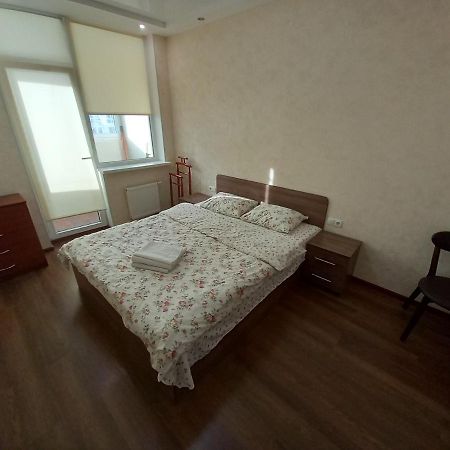 Smart Apartments Drahomanova 2А Kiev Eksteriør bilde