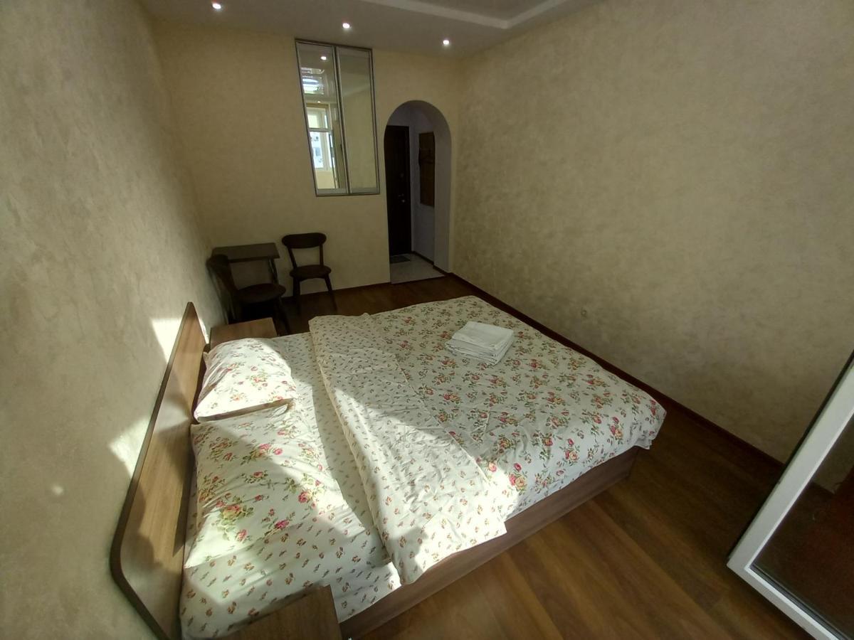 Smart Apartments Drahomanova 2А Kiev Eksteriør bilde