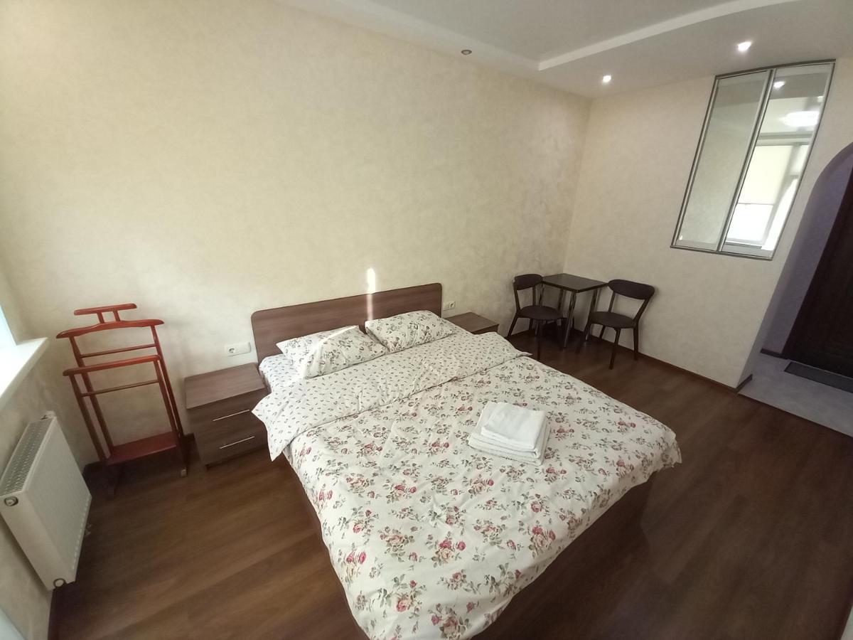 Smart Apartments Drahomanova 2А Kiev Eksteriør bilde