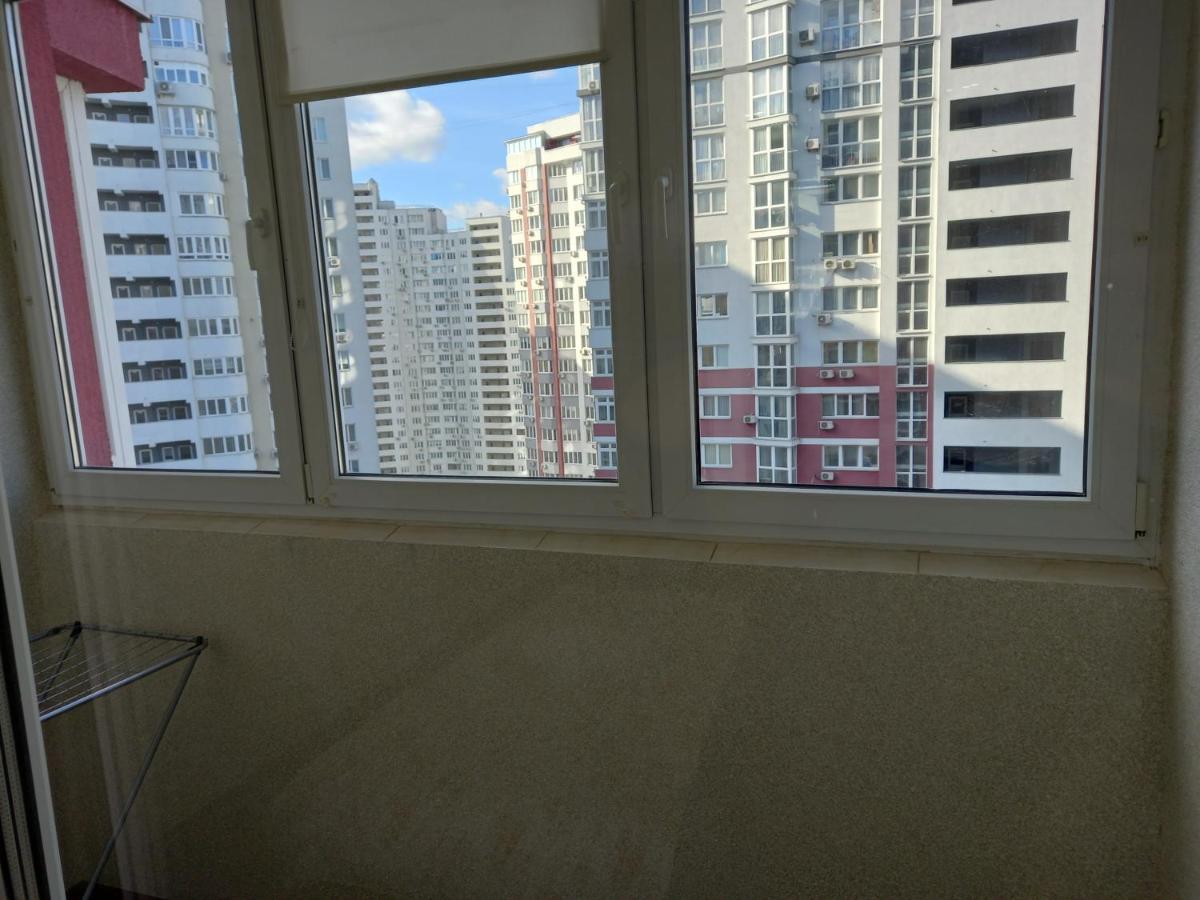 Smart Apartments Drahomanova 2А Kiev Eksteriør bilde